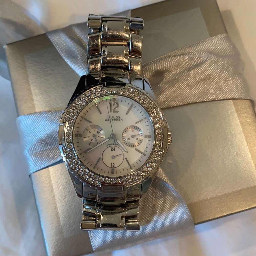 Guess Watch